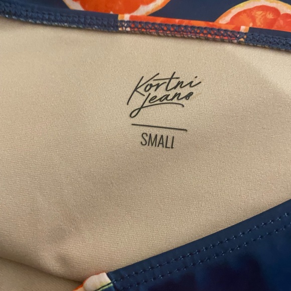 Kortni Jeane bottoms - Picture 3 of 3